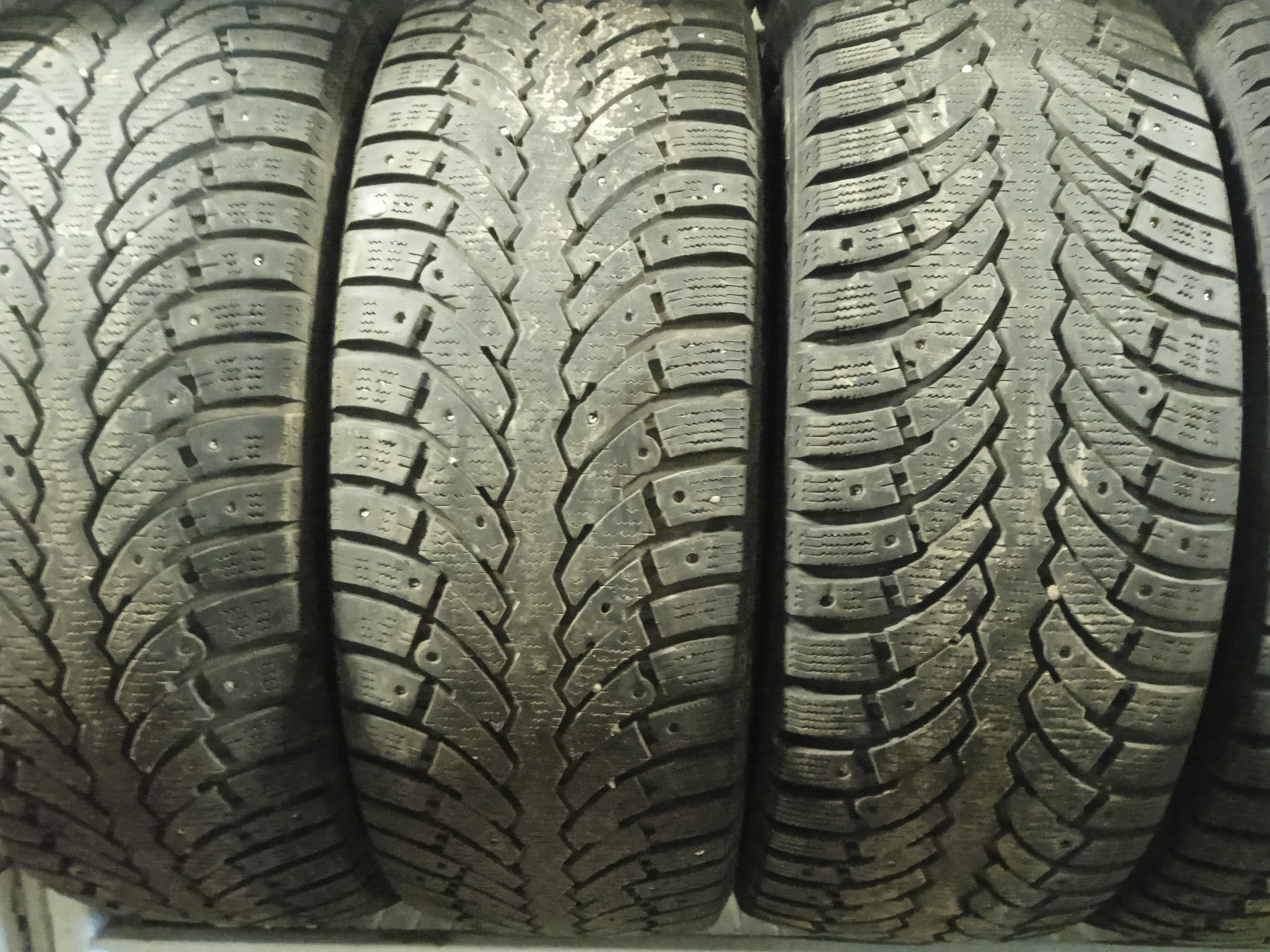 Шины Б\У Pirelli Formula 225/60 R17 99